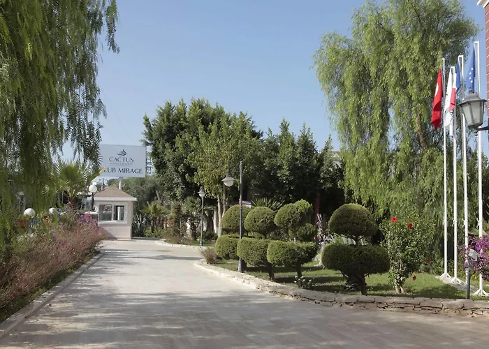 Resort Cactus Mirage Family Club 4*