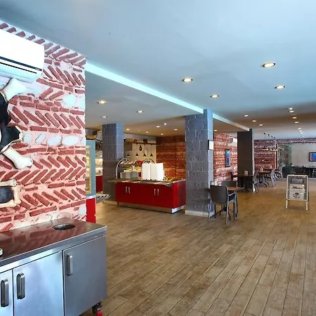 Cactus Mirage Family Club Курортный комплекс