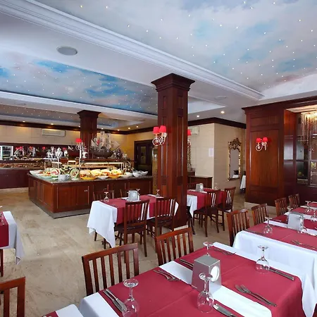 Cactus Mirage Family Club 4*