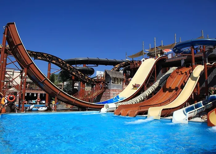Cactus Mirage Family Club Feriested