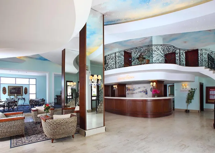 Feriested Cactus Mirage Family Club 4*