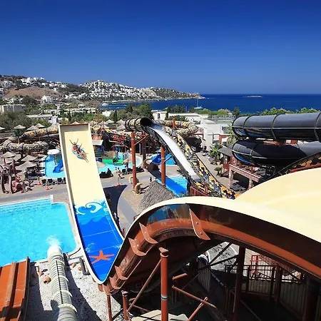 Ośrodek wypoczynkowy Cactus Mirage Family Club 4*