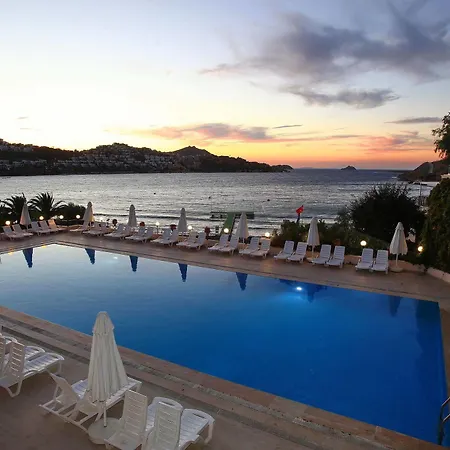 Cactus Mirage Family Club Resort 4*