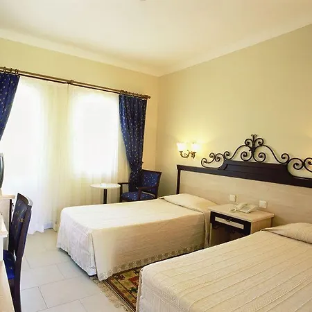 Feriested Cactus Mirage Family Club 4*