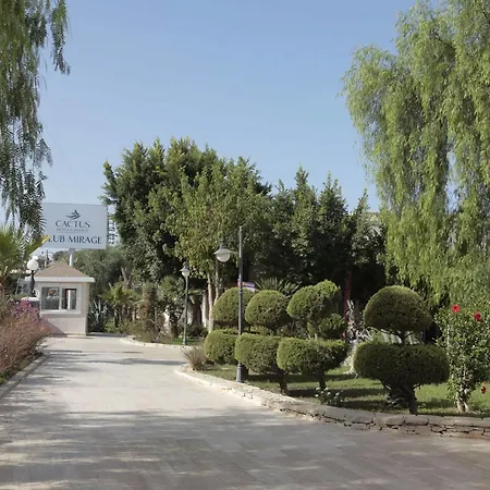 Feriested Cactus Mirage Family Club 4*