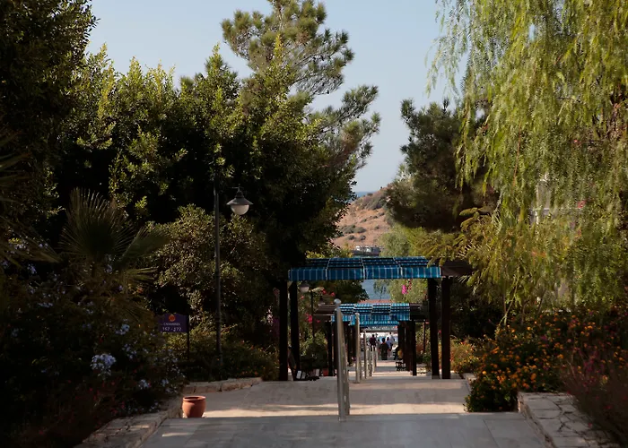 Cactus Mirage Family Club Θέρετρο