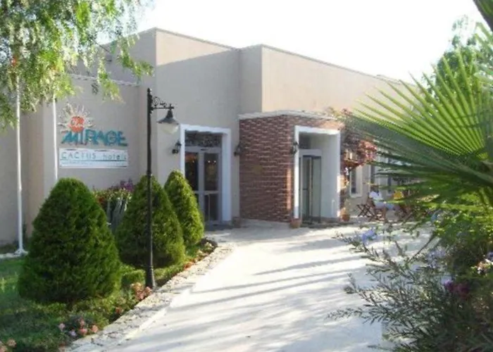 Θέρετρο Cactus Mirage Family Club 4*