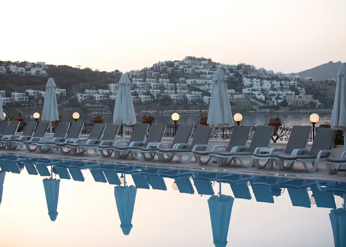 Θέρετρο Cactus Mirage Family Club