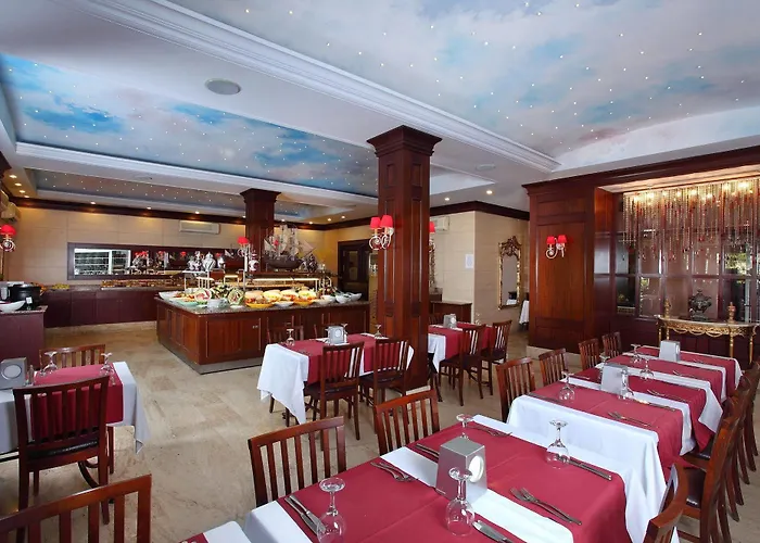 Cactus Mirage Family Club 4*